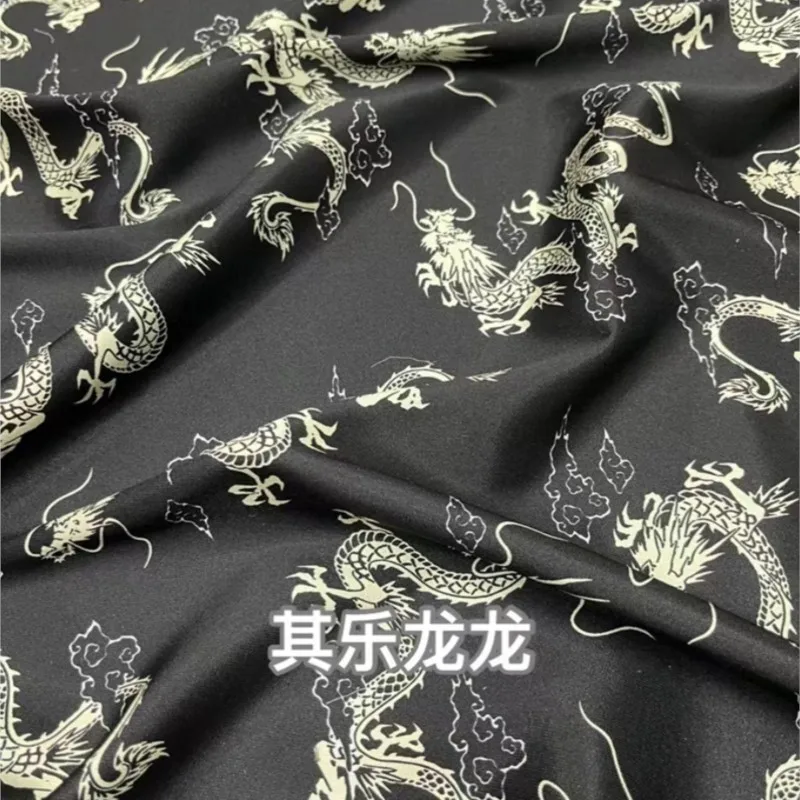 สินค้าใหม่ พิมพ์ลายทแยง ผ้าไหมยืด เสื้อคลุมและเดรสสไตล์จีน