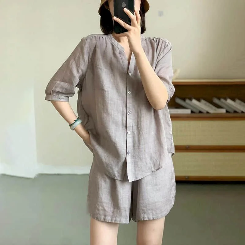 Setelan baju wanita dua potong, setelan celana pendek polos, longgar, gaya Korea, lengan setengah, leher O, dan celana pendek pinggang elastis musim panas