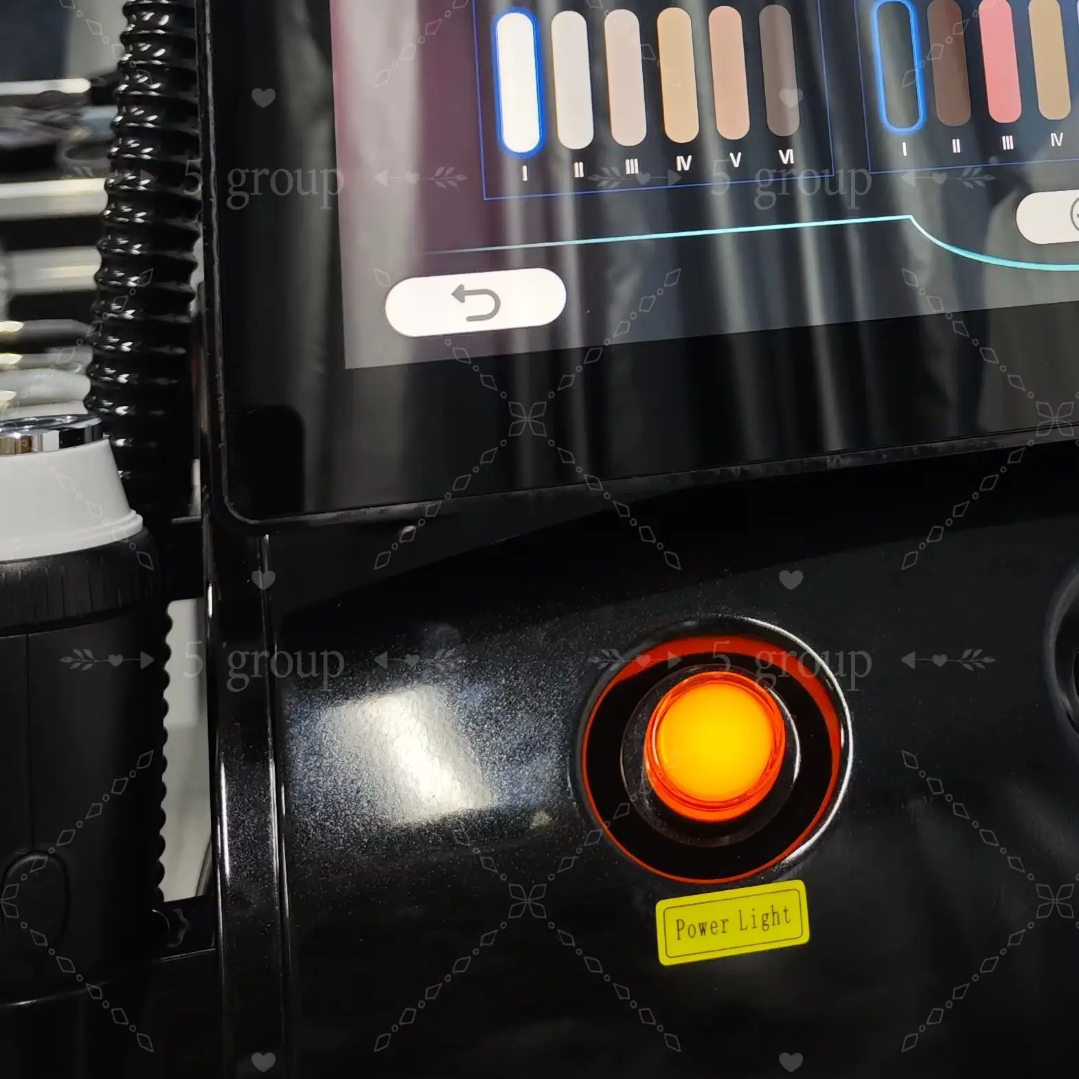 

Профессиональный лазерный аппарат для удаления волос 4-в-1, 4000 Вт, безболезненный, 4 длины волны (755 нм/808 нм/940 нм/1064 нм) для домашнего и коммерческого использования.