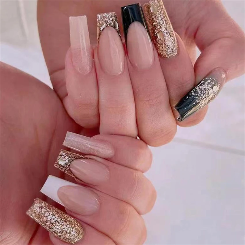 24Ps/Set Long Glitter Pieces Press on Nail Black and White Colour Block Design Stick Wearing False Nails Acrylic Fake Nails Tips