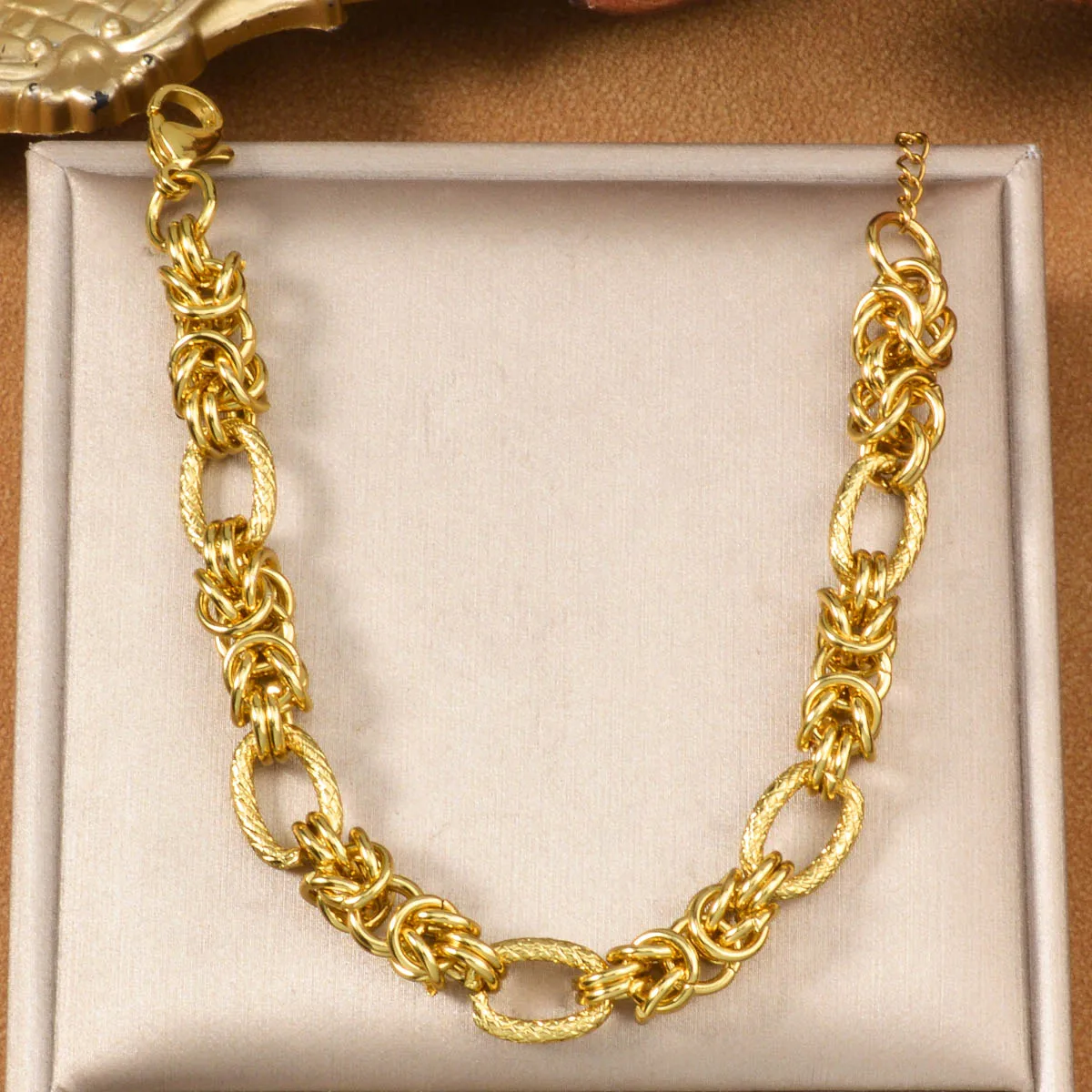Fashion18K Gold Plated Bracelet Lock Chain Wrist Chain Accessory Bracelets Jewelry Gift For Women Men