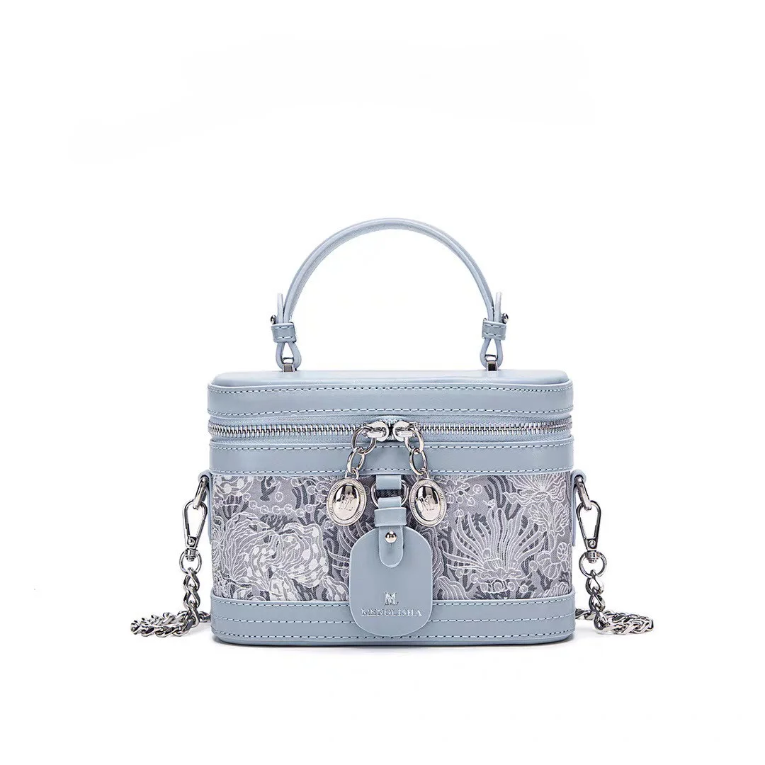 Trendy and Stylish Chinese Style Embroidered Box Handbag with High-quality Fashionable and Versatile Women's Shoulder Bag