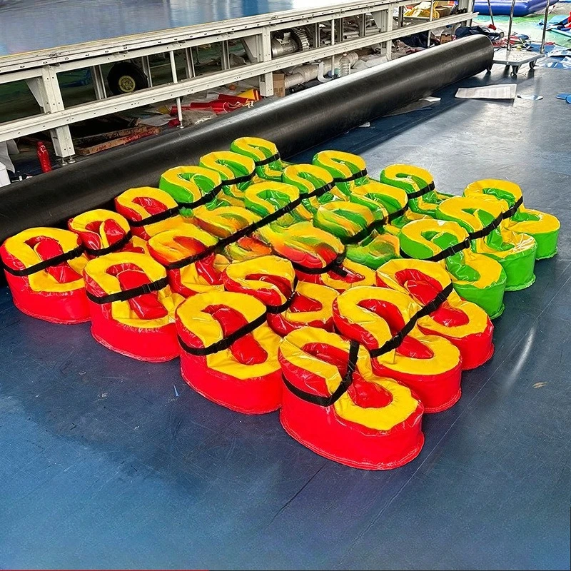 Scarpe da velocità gonfiabili Scarpe da calcio Scarpe grandi e divertenti Bigfoot Gioco sportivo interattivo da competizione per team building all'aperto