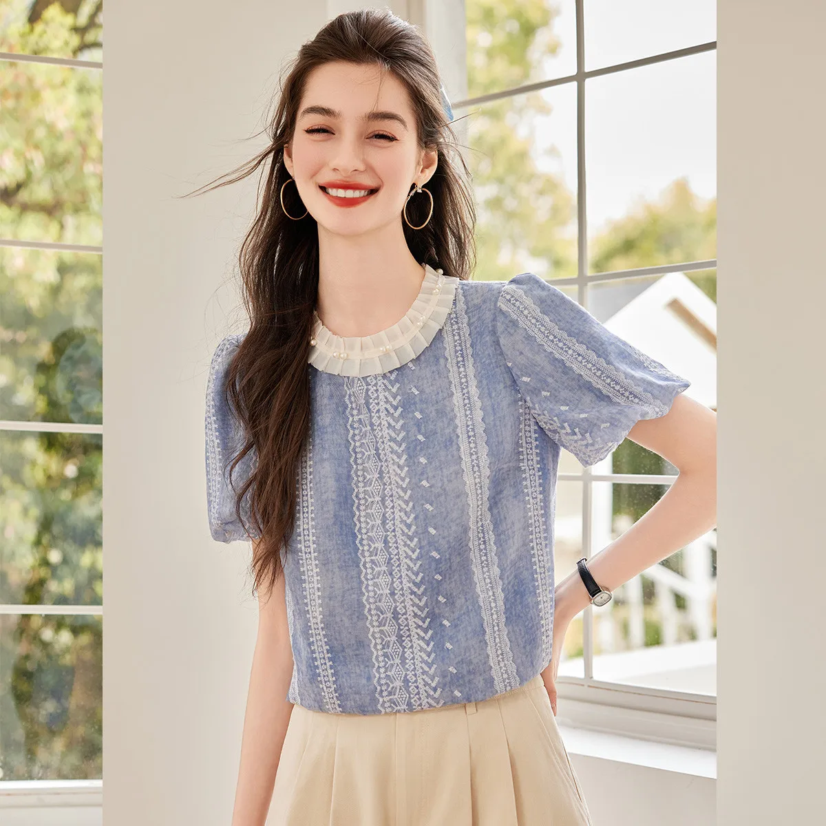 LOUIS YAO Contrasting Color Lace Shirt 2025 Summer Elegant Simple Round Neck Short Sleeve Lace Collar Decorative Women Blouses