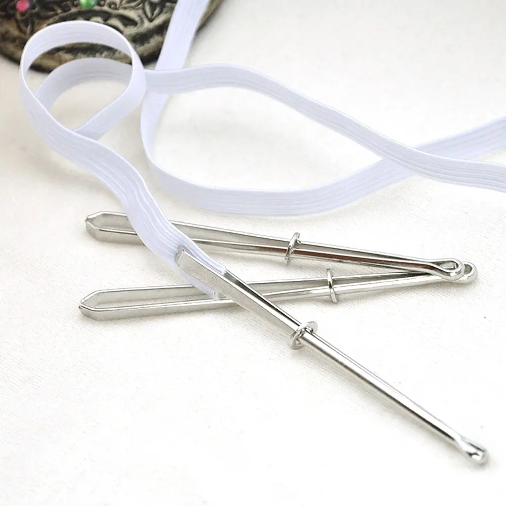 

2pcs High Quality Garment Clips Sewing DIY Tools Elastic Band Tape Punch Cross Stitch Threader Wear Elastic Clamp (Wear Rope)