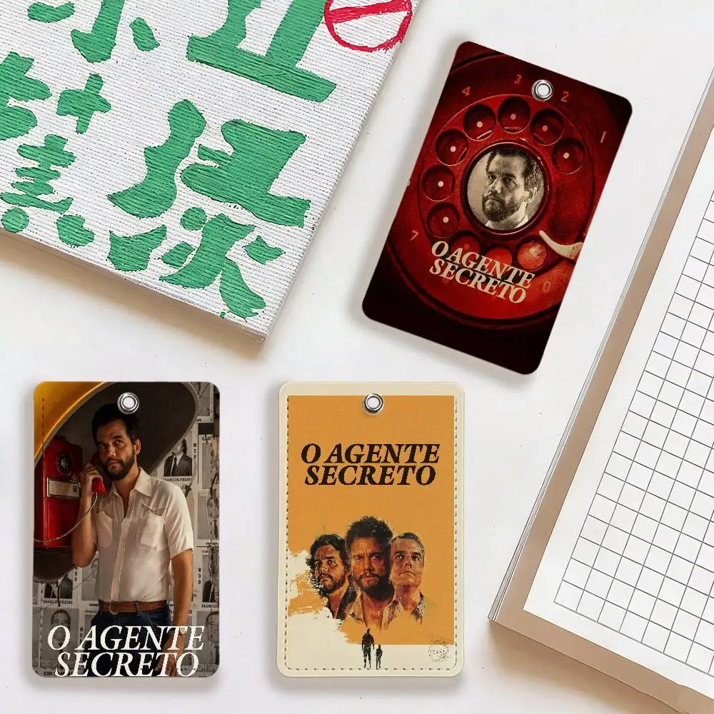 

film O Agente Secreto Card Holder Credit Card & ID Organizer, Cute Wallet, Everyday Accessory, Playful Accessory