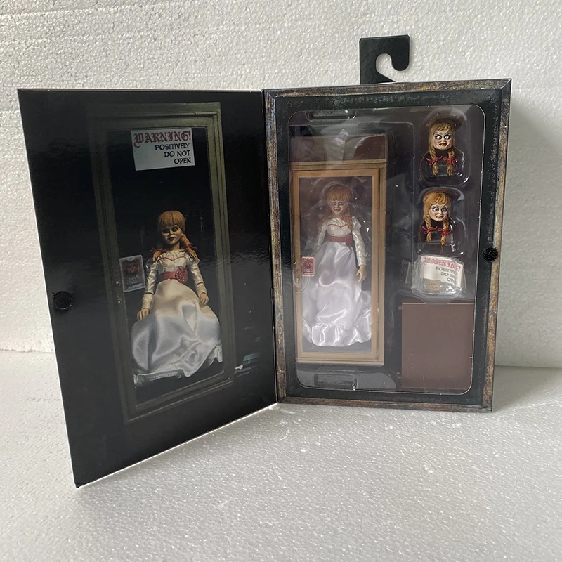 NECA Figure Annabelle Comes Home Annabelle Figures Action Figure Model Toy Doll 18cm 7inch Real Clothes Joint Movable Decoration