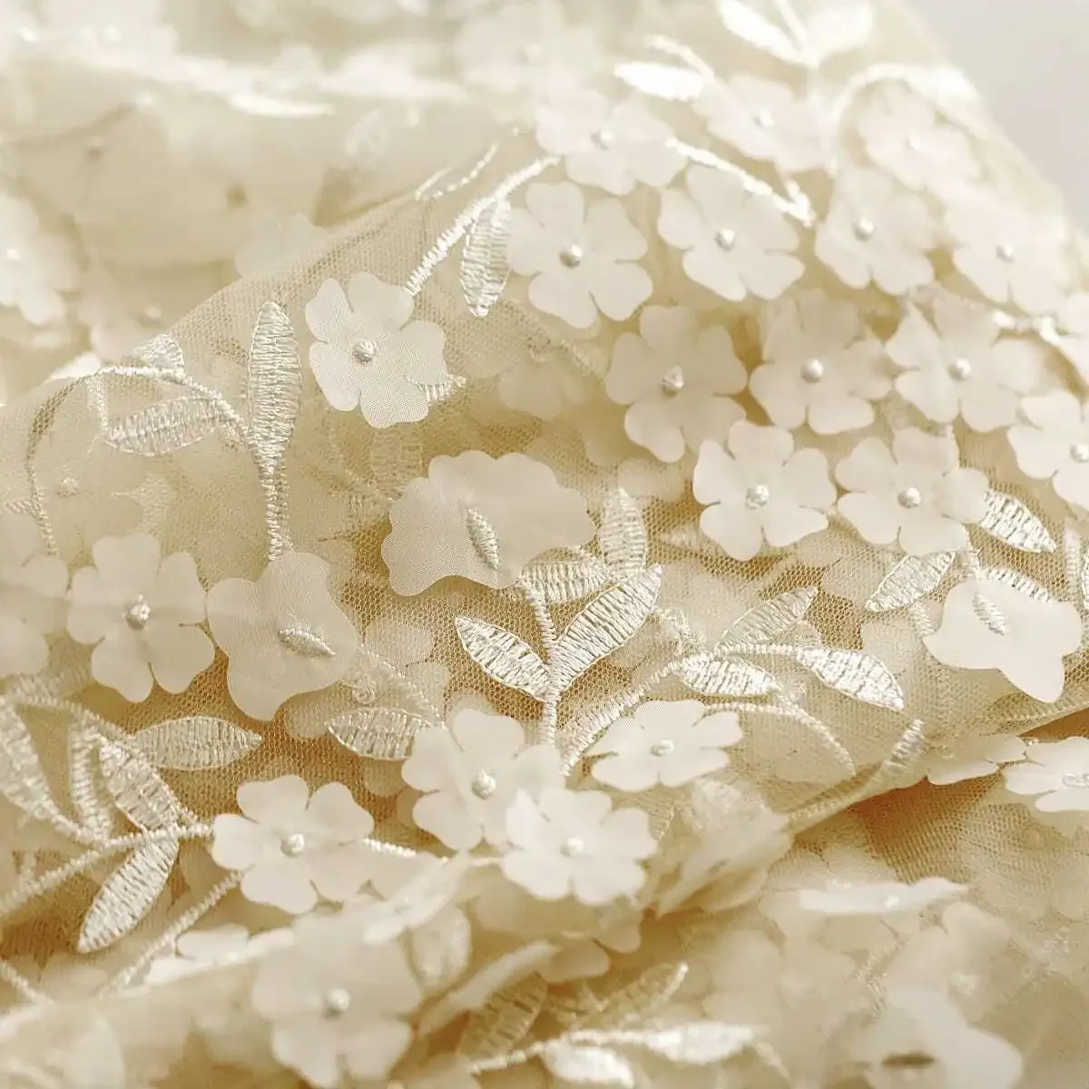 Tessuto a rete in pizzo chiffon ricamato tridimensionale di fascia alta per abiti Hanfu, abbigliamento, materiale per cucire fai da te fatto a mano