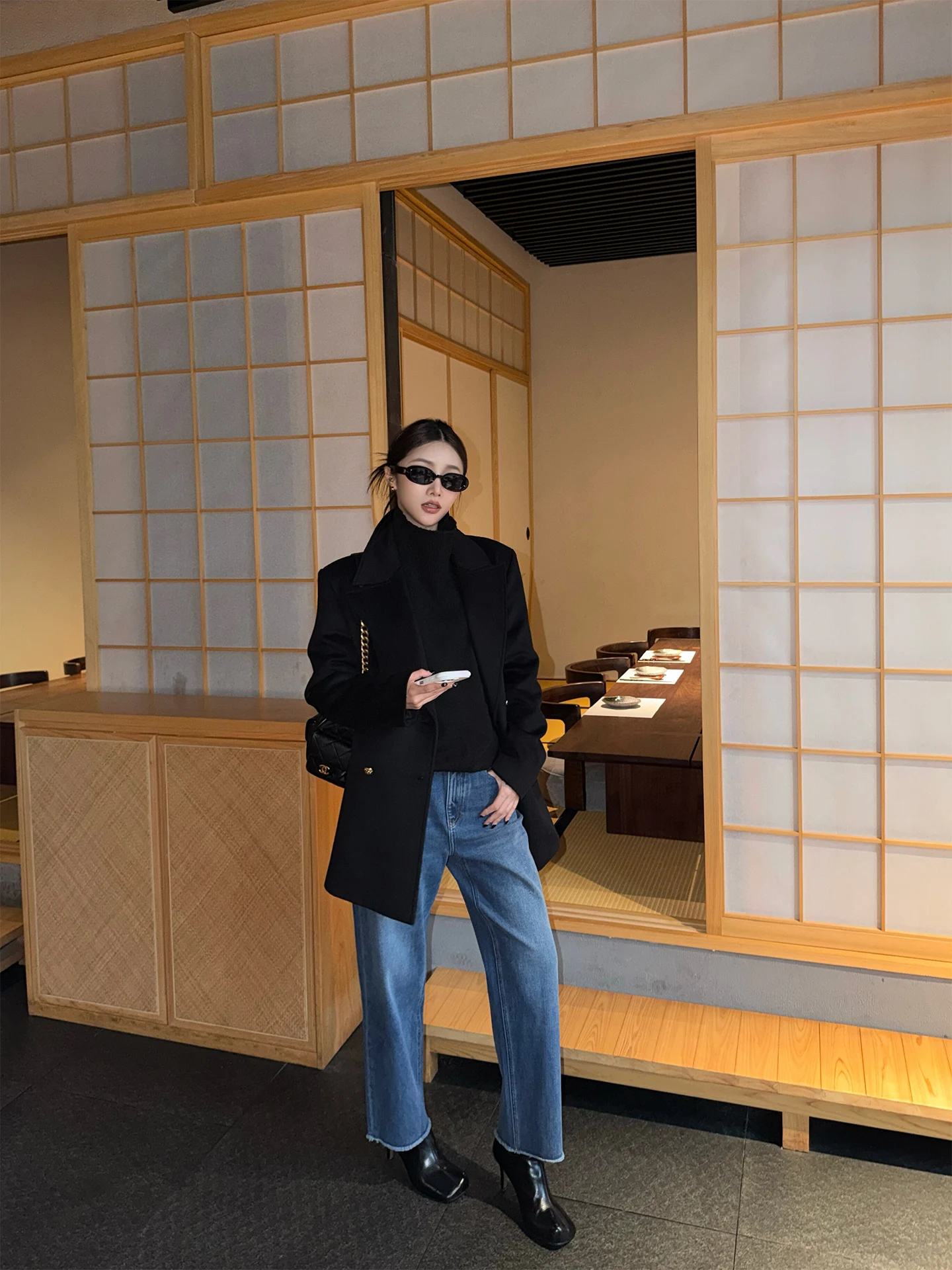 

Женские зимние модные джинсы с флисовой подкладкой и рваным краем, с низкой талией, повседневные, из хлопкового денима, укороченные брюки-кюлоты