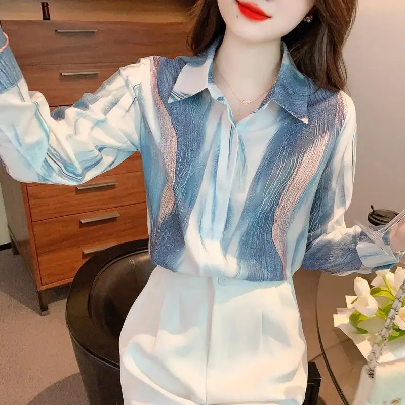 Fashion Long Sleeved Loose Shirt Spring Autumn Women\'s Clothing 2023 New Turn-down Collar Ink Gradient Chiffon Cardigan Blouses