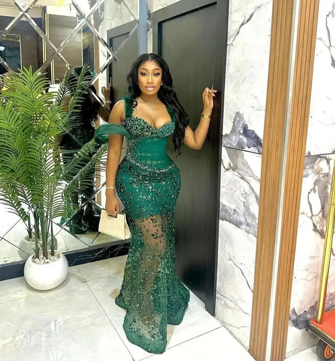 Hunter Green Prom Dress Crystal Mermaid Tulle Prom Gowns Feather Sequin Gorgeous Aso Ebi Evening Dresses Sheer Beads See Through