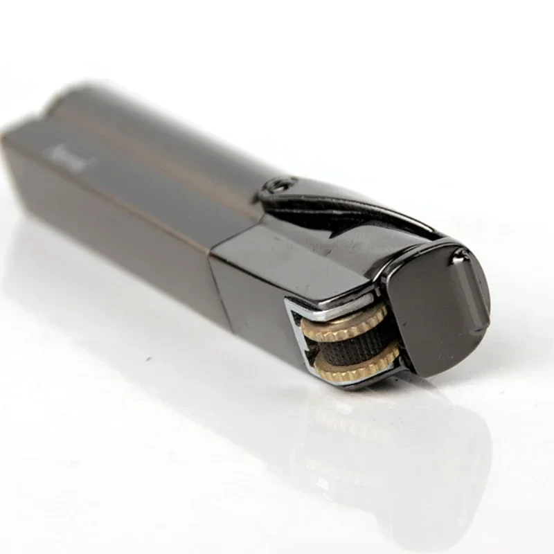 2026 New Portable 1300 C Compact Jet Gas Turbo Torch Butane  Lighter Strip Fixed Fire Windproof Metal Cigar Lighter Cigarette
