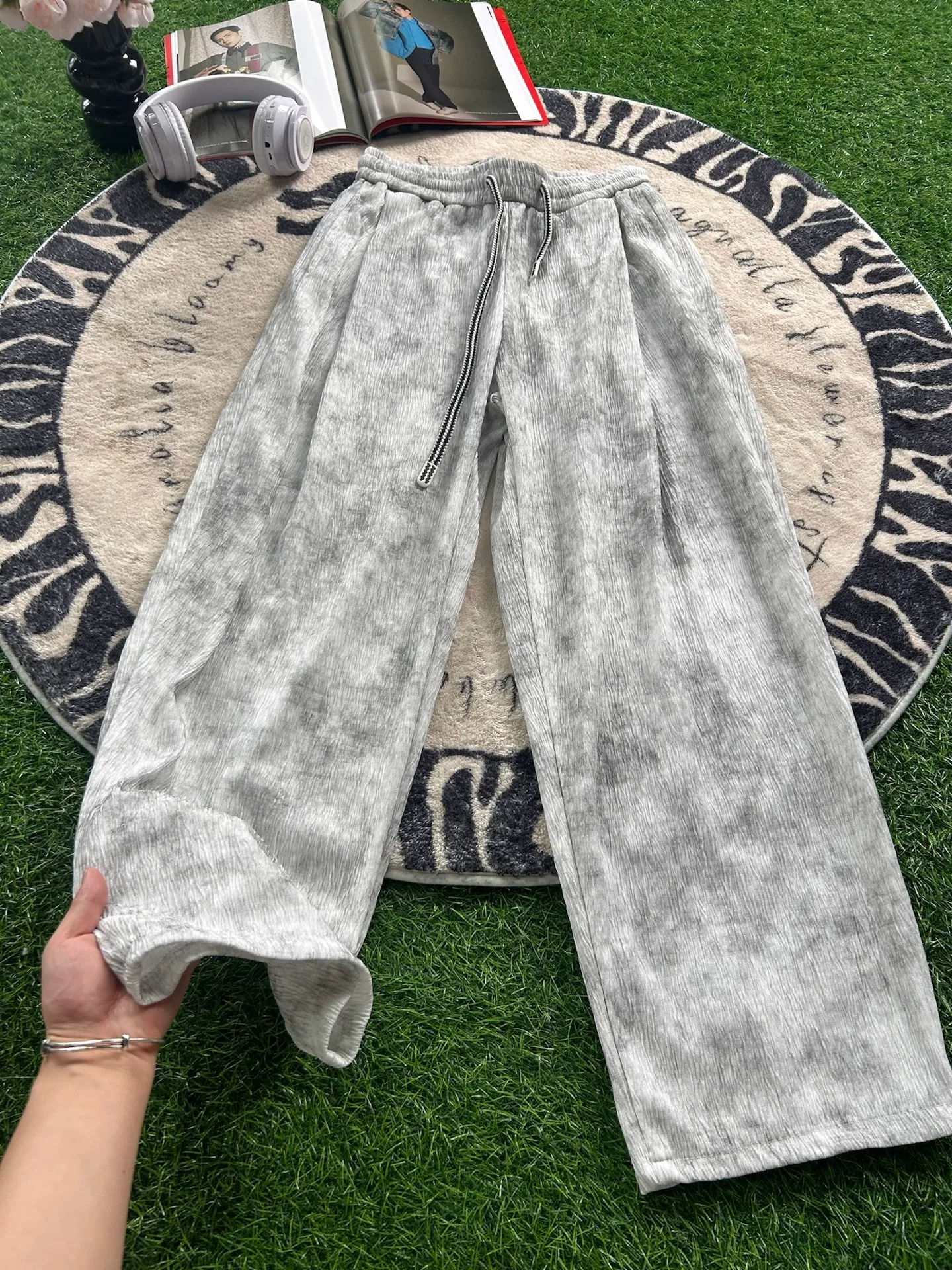 

Ice Silk Dyed Texture Men's Summer Thin Straight Leg Wide Knife Long Pants Youth Sports Casual Loose Fit Elastic Waist
