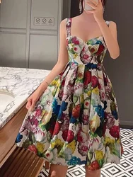 Fashion print tube top suspender dress 2024 women's summer dress new sweet corset high waist big swing temperament skirt.