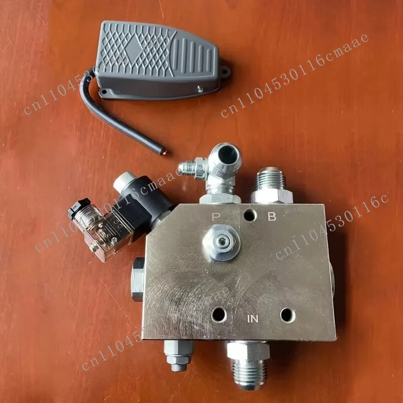 Hydraulic Flow Divider Valve Compatible with JCB 3CX 3DX 4DX Case 580 Backhoe Loader - Rock Breaker Hammer Installation Ready