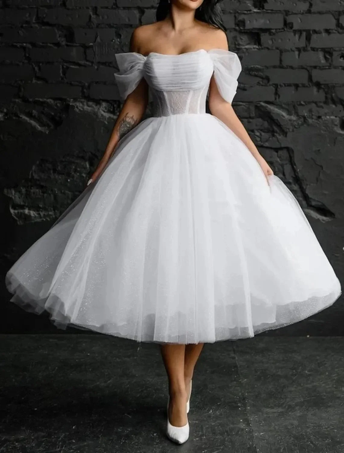 Vestido De Novia De longitud De té corto elegante, Sexy, sin tirantes, halter debajo del hombro, calcomanía, fiesta nupcial, salón De Novia, personalizado