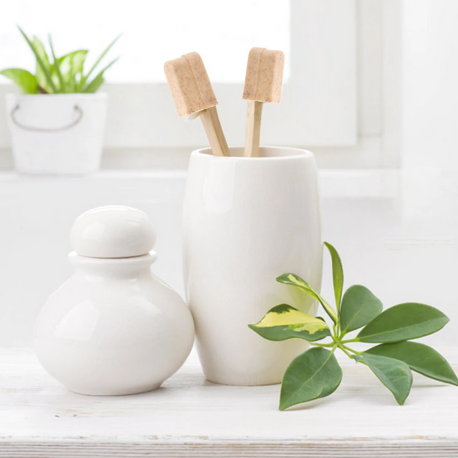 

10Pcs Toothbrush Head Coverings Travel Caps Universal Fit Safe Durable Easy Carry Toothbrush Covers Tooth Brush Coverings