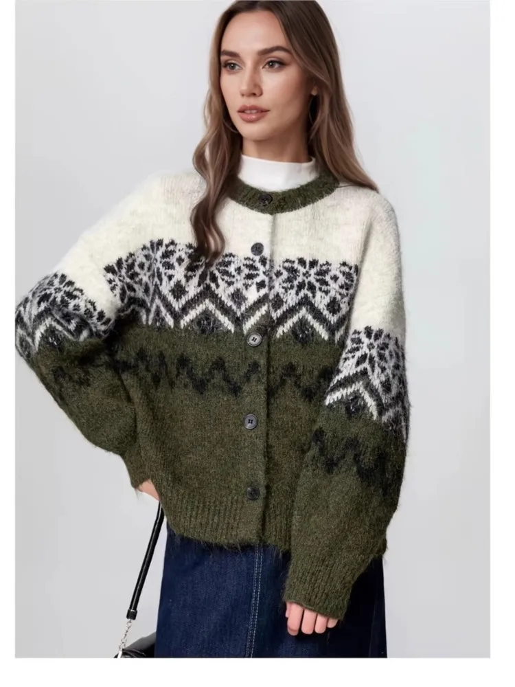 

2025 autumn new women's loose knitted sweater vintage commuting cardigans winter clothes woman pulls femmes office sweaters