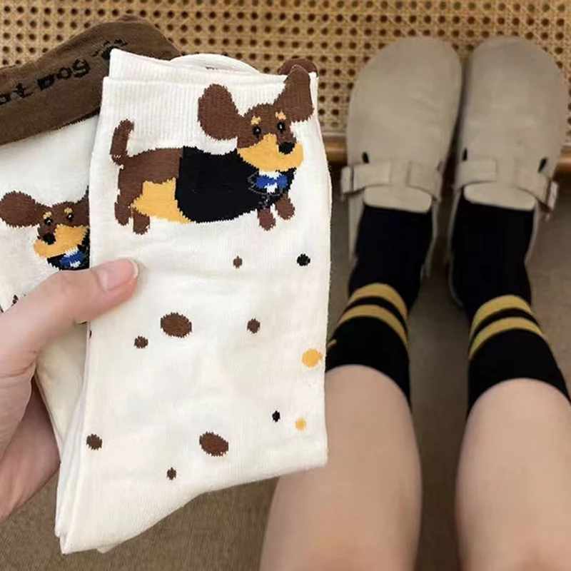 

Lovesome Sausage Dog Cotton Socks with Cartoon Print; Autumn Winter Cosy Couple Socks; Dachshund Animal Design Socks.