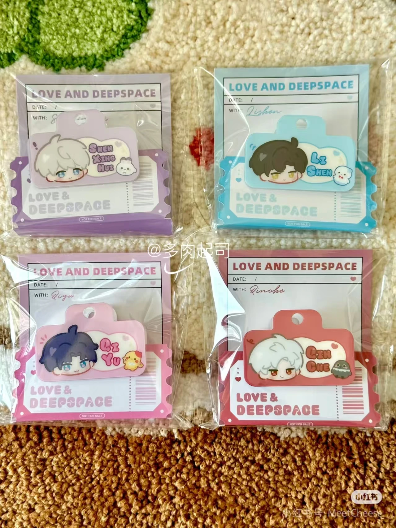 [البضائع الرسمية] متوفرة في لعبة الحب والمساحة العميقة 2024 نقاط استرداد الهدايا Xavier Zayne Rafayel Sylus مشبك شارة أكريليك