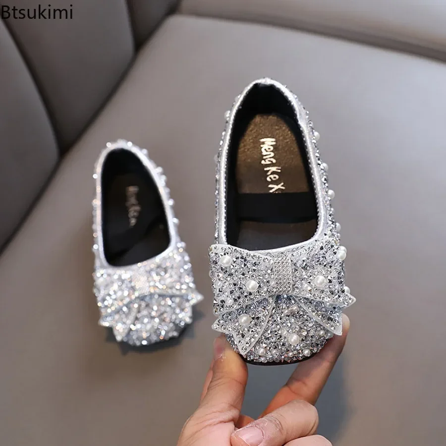 2026 Children's Flats Kid's Single Shoes Fashion Girls Pink Rhinestone Bow Silver Princess Shoes Students Baby Party Show Shoes