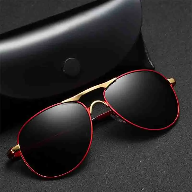 Luxury Pilot Polarized Sunglasses Men Women Driving Fishing Retro Sun Glasses Brand Designer Male Metal Sunglasses For Man UV400