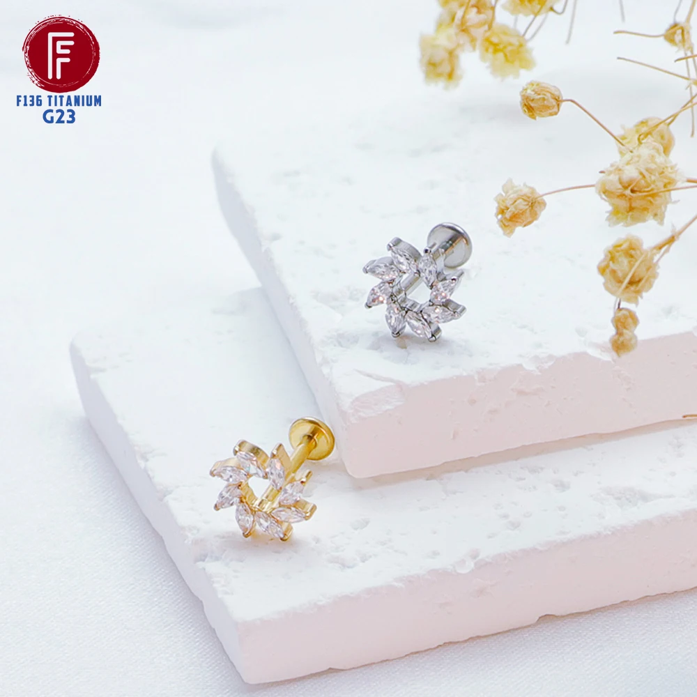 F136 Titanium Piercing Septum 16G Flower Shape Lip Tragus Zircon Cartilage Women Daith Helix Earring Hinged Segment Body Jewelry