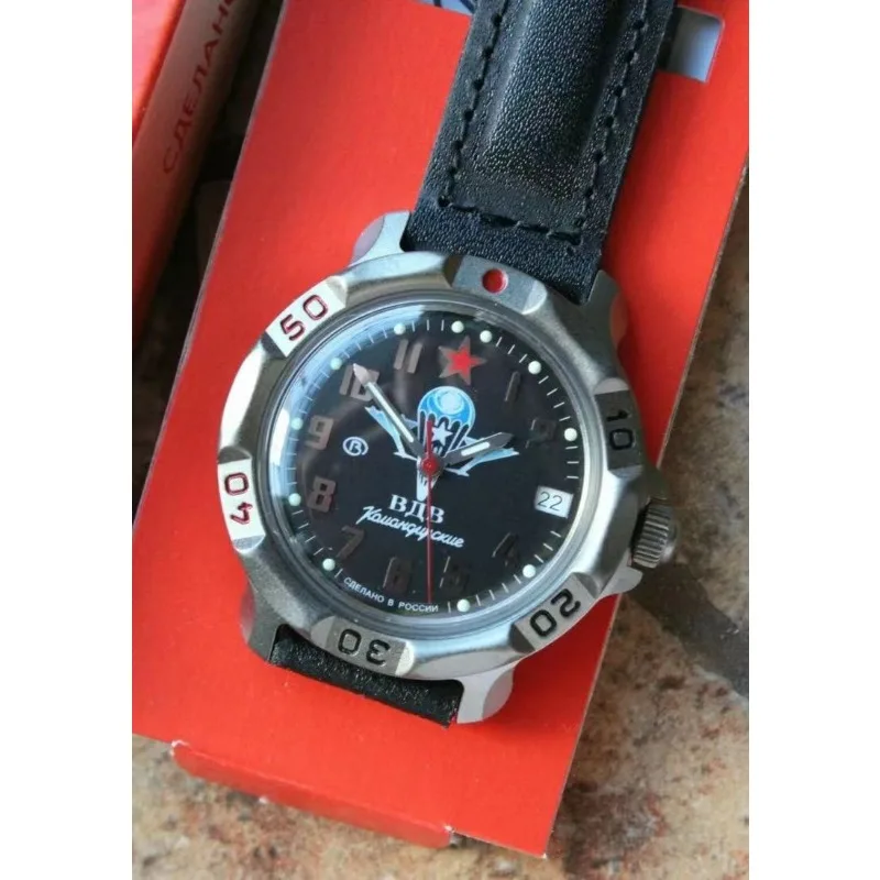 ساعة يد ميكانيكية عسكرية يدوية من نيتريد التيتانيوم المحمولة جواً للرجال مقاومة للماء ومضيئة