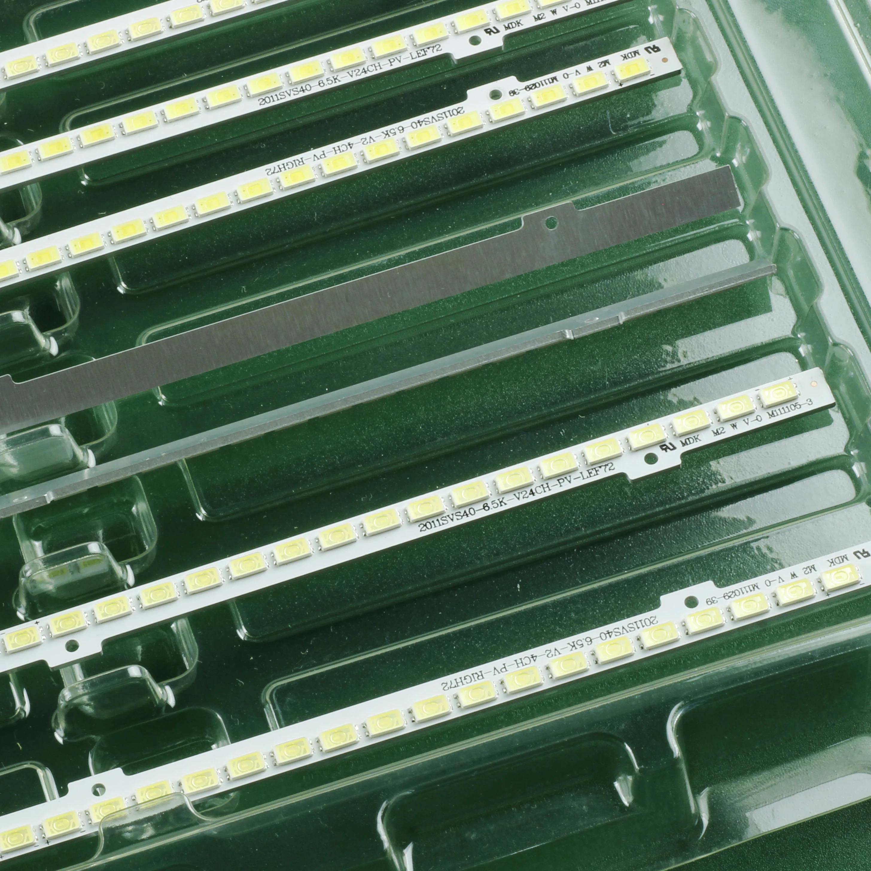 LED バックライト ストリップ 2011SVS40 6.5K LTJ400HV01-J LTJ400HV02-J UE40D6530WS UE40D6510WS UA40D6600WN UE40D7000 UA40D6530 UE40D6750