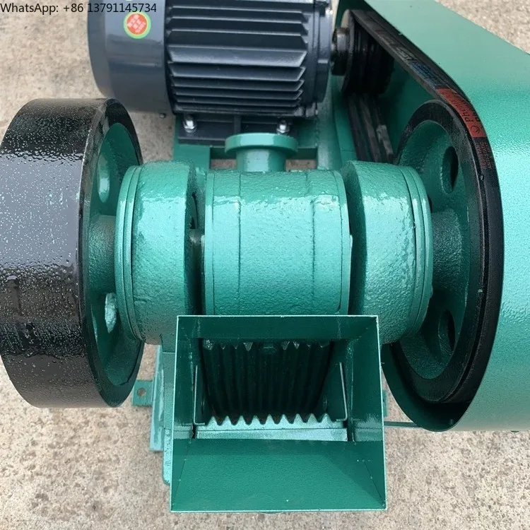 Small Jaw Crusher 100x60/100X150 Laboratory Ore Crusher for Coal Crushing in Mining Industry