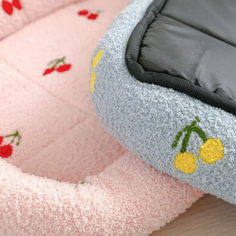 Universal Kennel Cloud Velvet Cherry Print Pet Cushion Heavy Small Dog Cat Comfortable Sleep  Bed Dog Supplies Dog bed Gift
