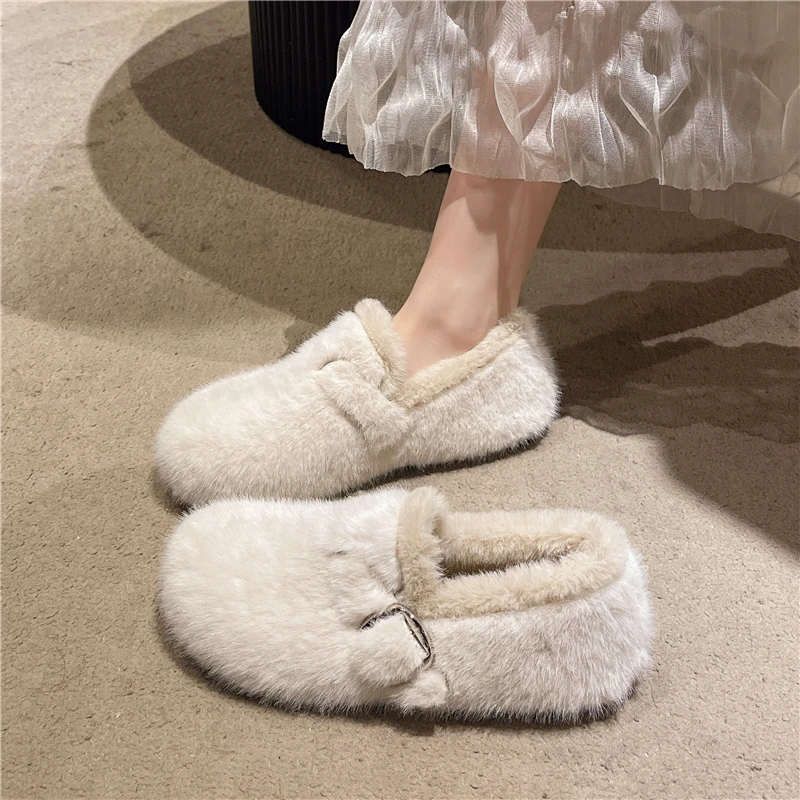 حزام مشبك أحذية صوفية المرأة 2025 ملابس خارجية الخريف والشتاء جديد لينة سوليد الانزلاق على أحذية قطنية حرارية المخملية