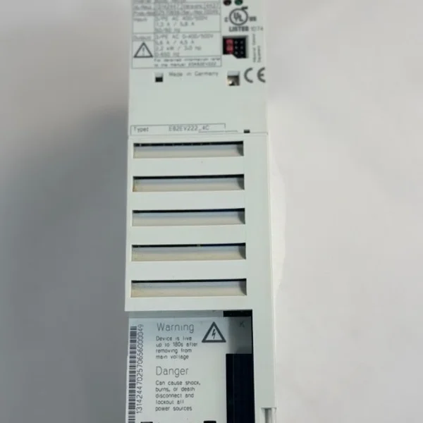 

E82ev222_4c 8200 22 кВт [восстановленный] Гарантия 12 месяцев Совершенно новый оригинальный точечный ПЛК