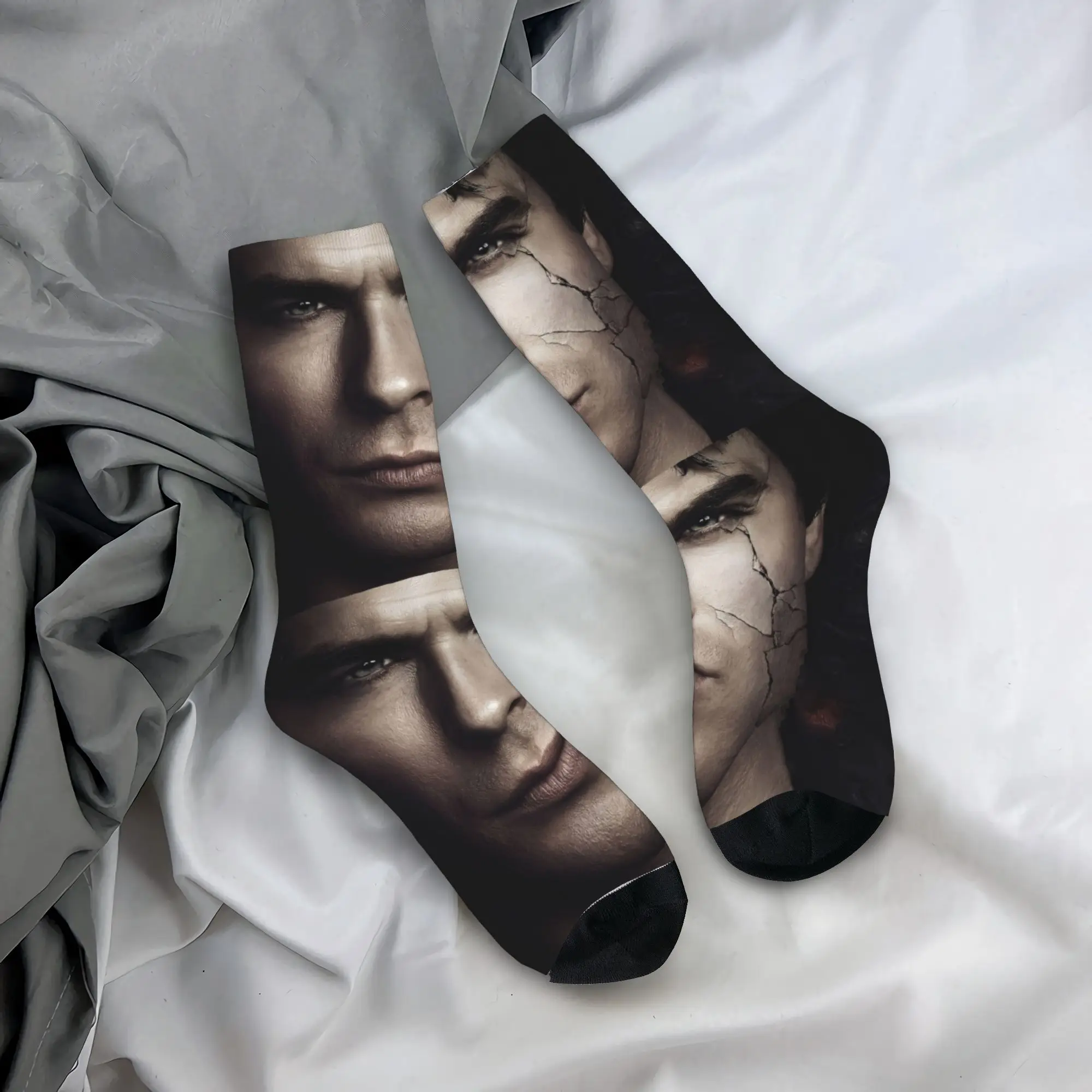 

Дневники вампира Дэймон Сальваторе, чулки для взрослых и мужчин, удобные модные носки, зимние антибактериальные носки, идея подарка