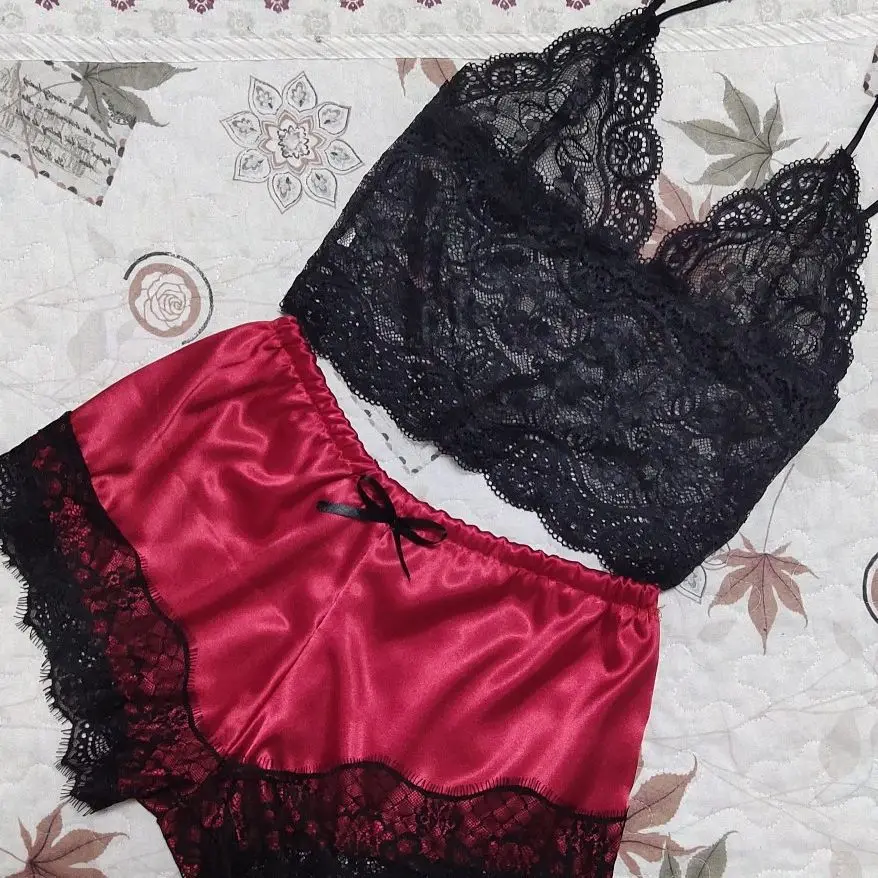 

2PCS Women's Satin Pajama Set Lace Cami Top and Shorts Sexy Lingerie Sleepwear Summer Breathable Nightwear Black and Pink