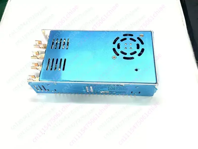 2kW/100A High Current DC Boost Power Supply Output Constant Voltage Constant Current Adjustable Charging Module
