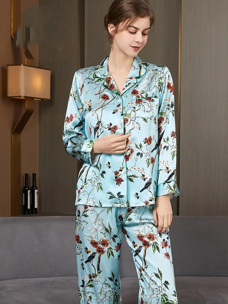 19MM 100% Mulberry Silk Pajama Set Women's Luxury Floral Cardigan Sleepwear with Long Sleeves & Pants Autumn Pajamas Loungewear