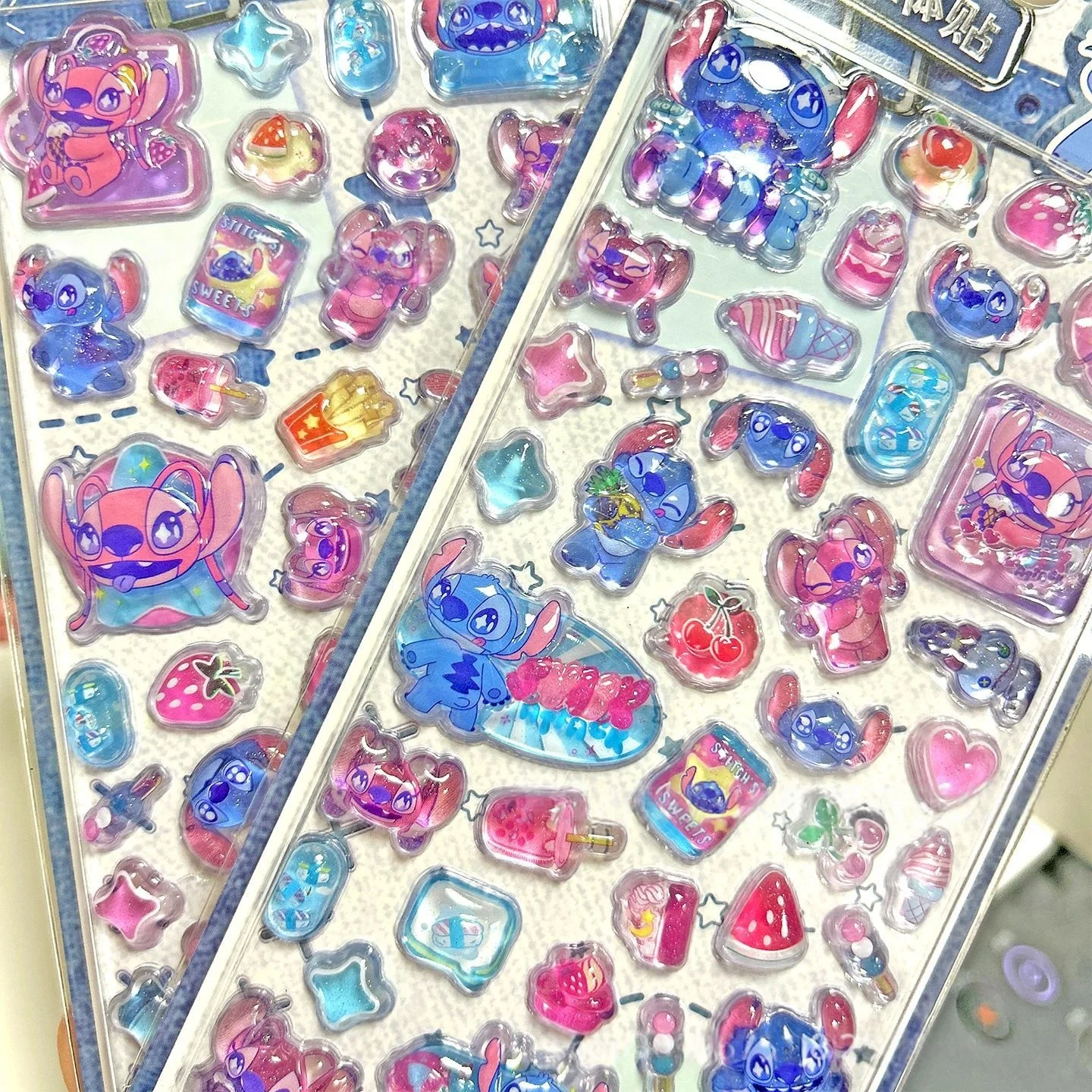 新しいディズニー リロ＆スティッチ キュートなミッキー＆ミニー 3D レリーフステッカー おもちゃ 携帯ケース DIY クリスタルステッカー クリスマスカード デコレーションステッカー ギフト