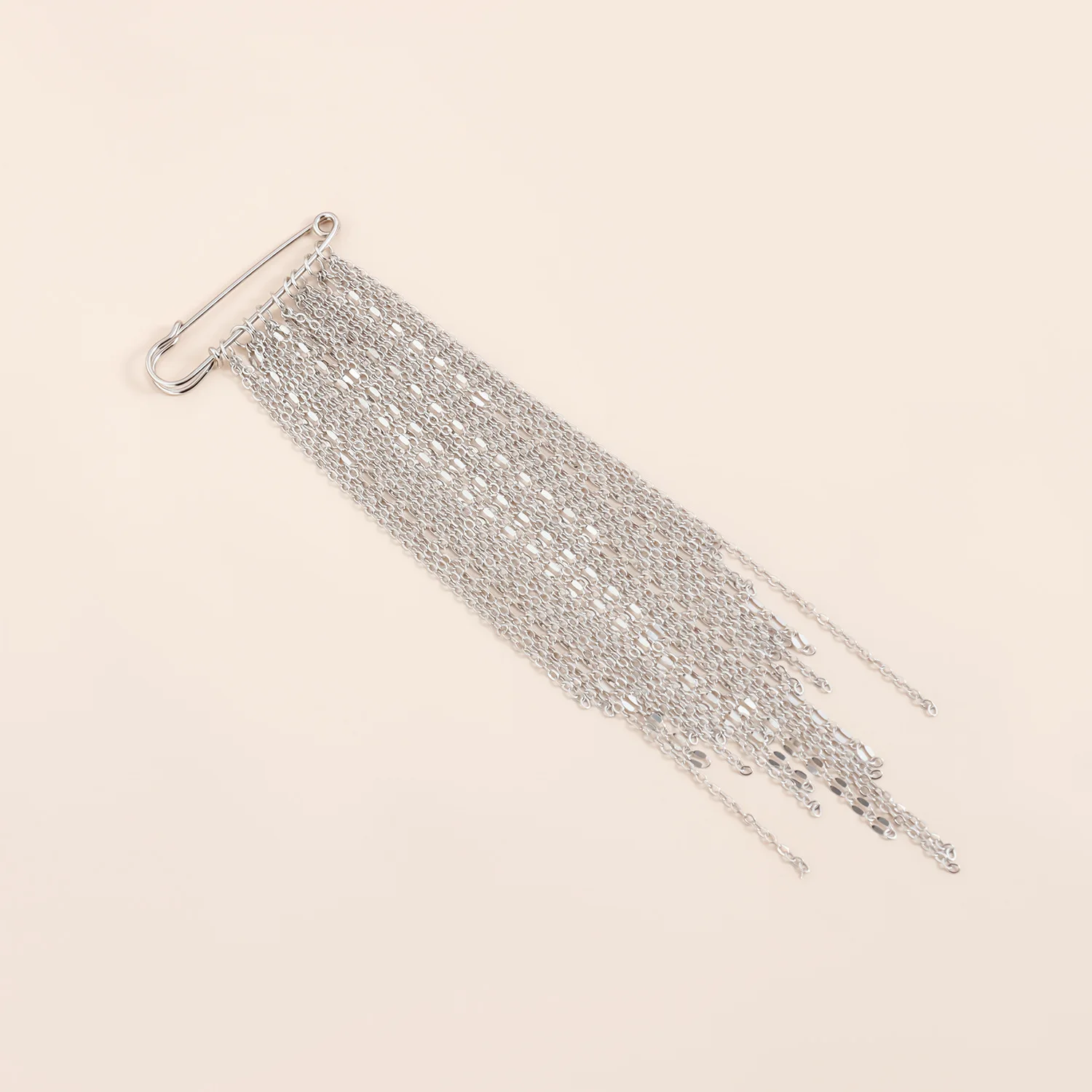 Fashion Exaggerated Metal Chain Tassel Chain Pin Brooch For Women New Cool Suit Shirt Charm Fixed Needle Accessories Jewelry