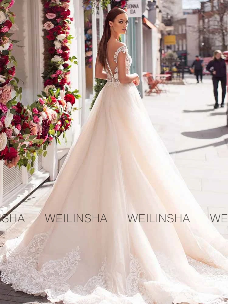 Dreamy Church Wedding Dresses Tulle A-line Wedding Guest Dresses Champagne Off-the-shoulder Lace Button Applique Wedding Dresses