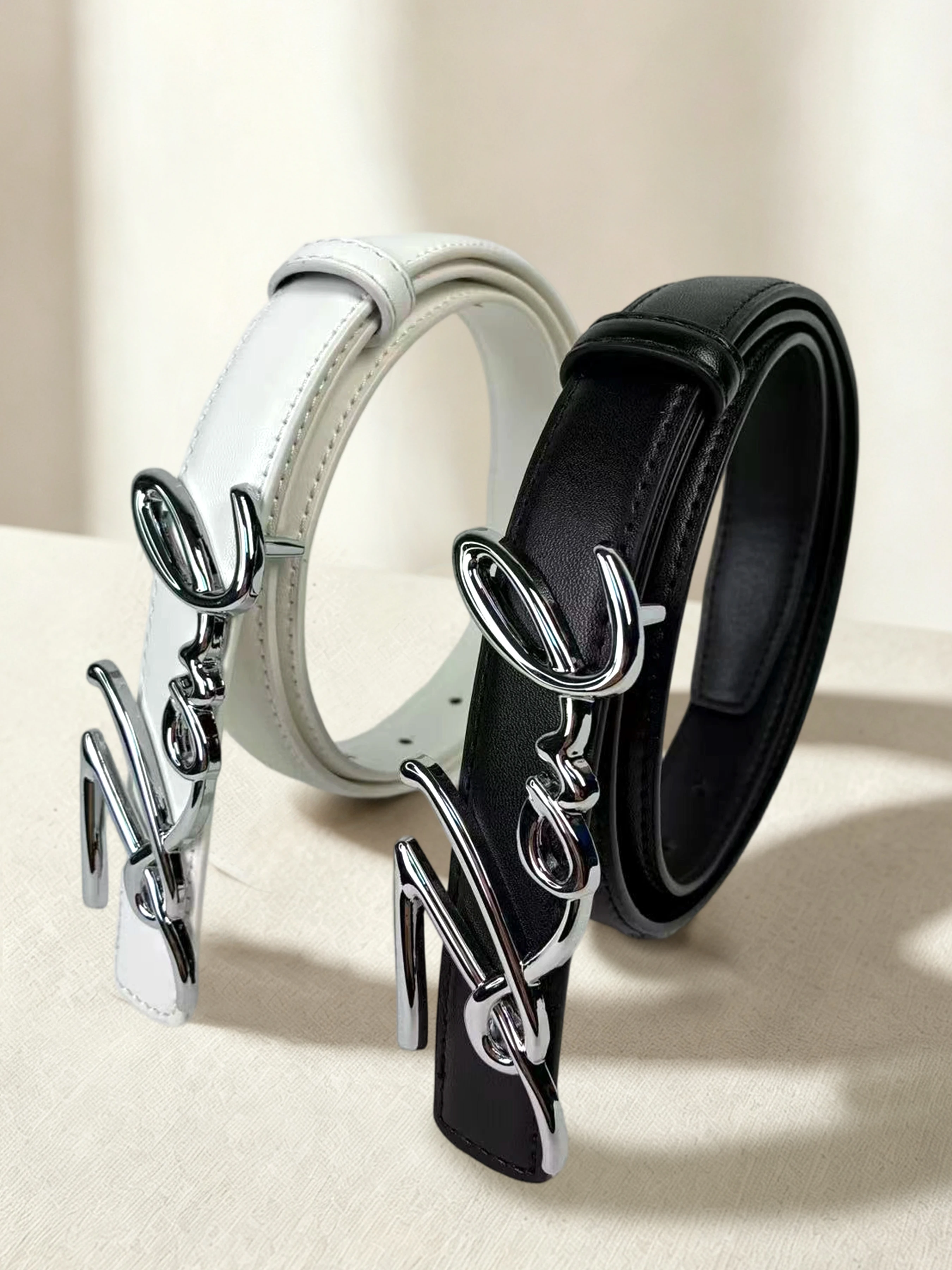 

Personalized Retro Women's Belt Buckle Simple and Versatile PU Leather Jeans Belt