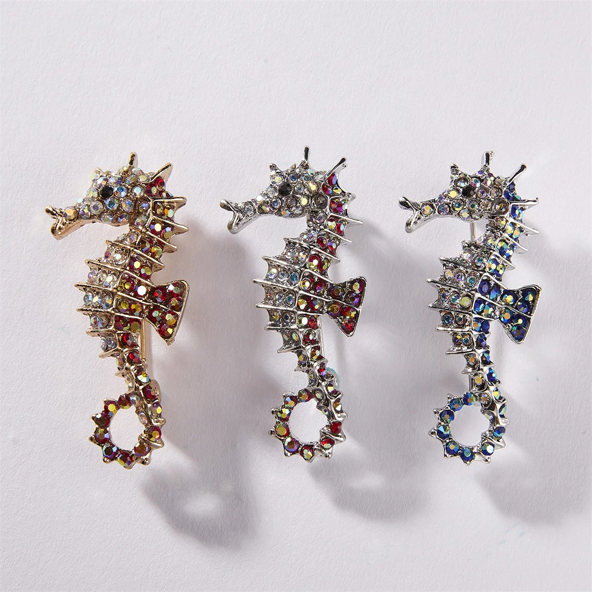 Sparkling Rhinestone Seahorse Brooches For Women 3-Color Cute Sea Animal Office Casual Lapel Pins Wedding Party Clothing Jewelry