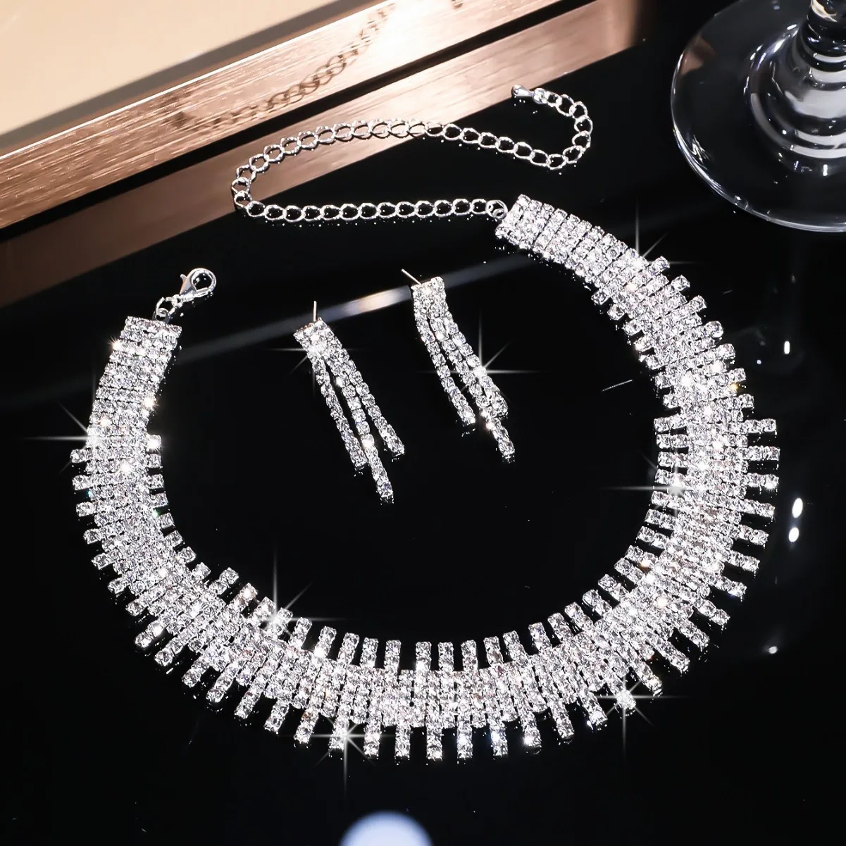 Luxury flash diamond super beautiful necklace earrings set, bridal jewelry set, wedding dress accessories
