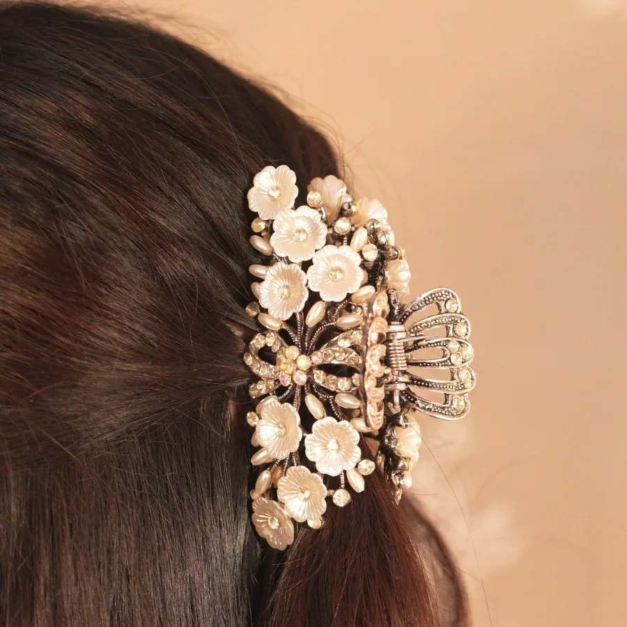 French retro women\'s crab hair clips accessories large white sparkling diamond clip antique silver electroplating flower hairpin