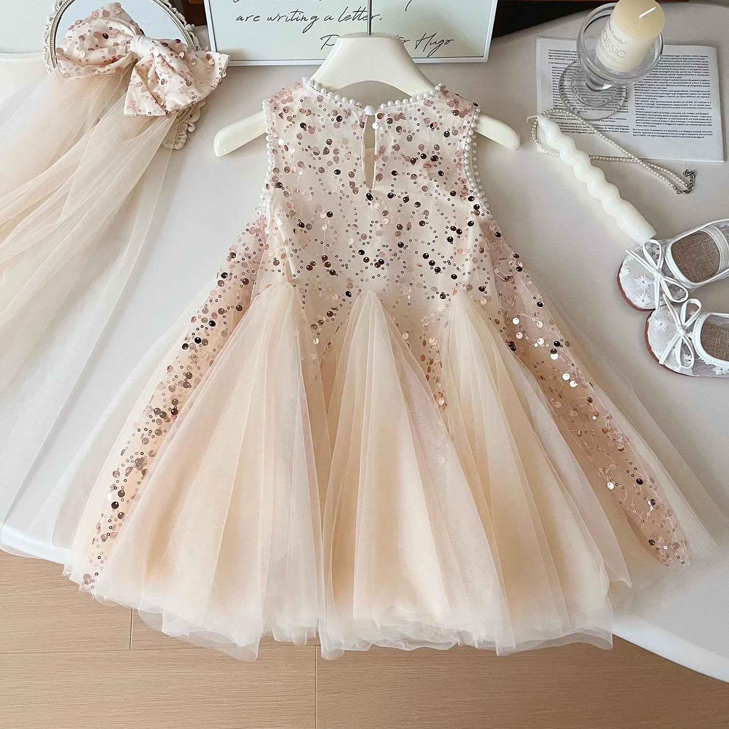 2026 New Summer Girls Sequin Sleeveless Dress Kids Tulle Princess Dress with Bow Veil Children Party Outfit