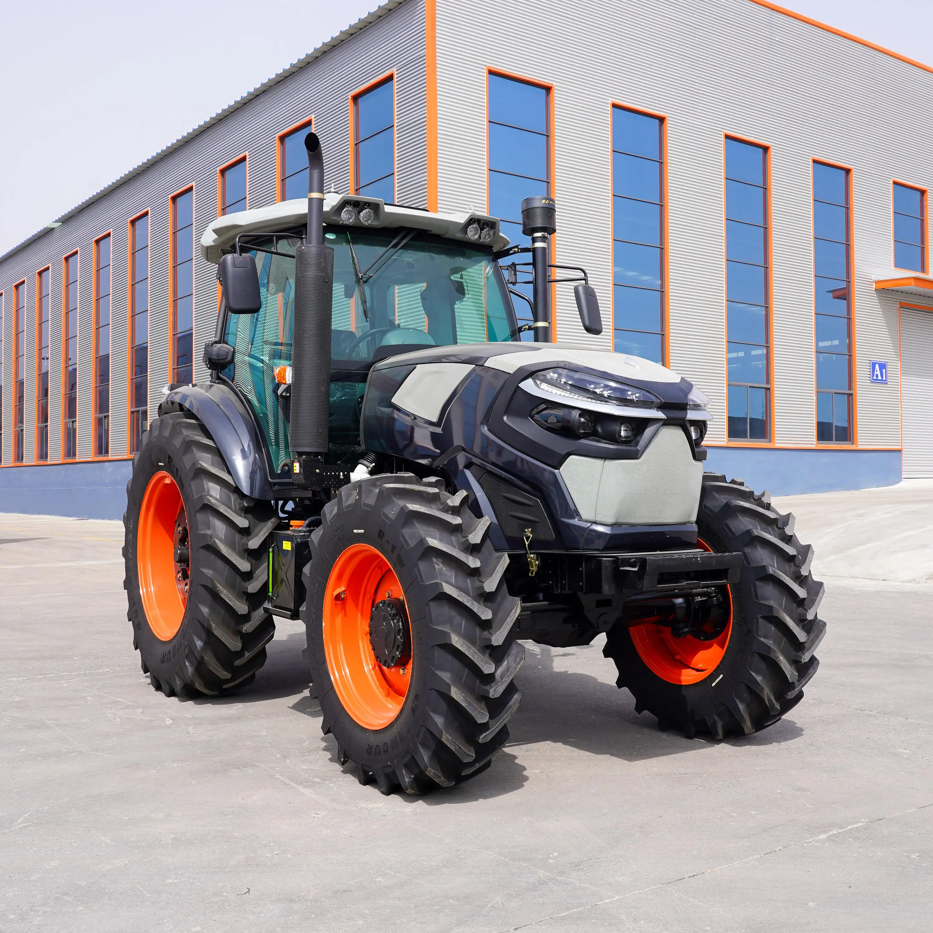 180 horsepower tractor Orchard agricultural diesel 4x4 wheels compact multi-function tractor