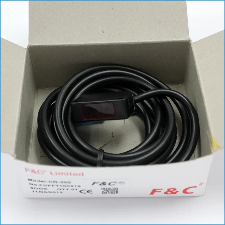 New Original F&C photoelectric switch CR-200/CRMR-S200N R2M