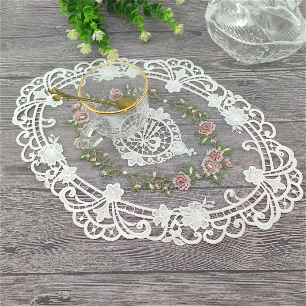 1 قطعة غطاء الطاولة الدانتيل الطعام المطرزة مفرش طاولة أنيقة مستديرة مفرش المائدة القهوة الوقايات منديل ديكور حفلات الزواج