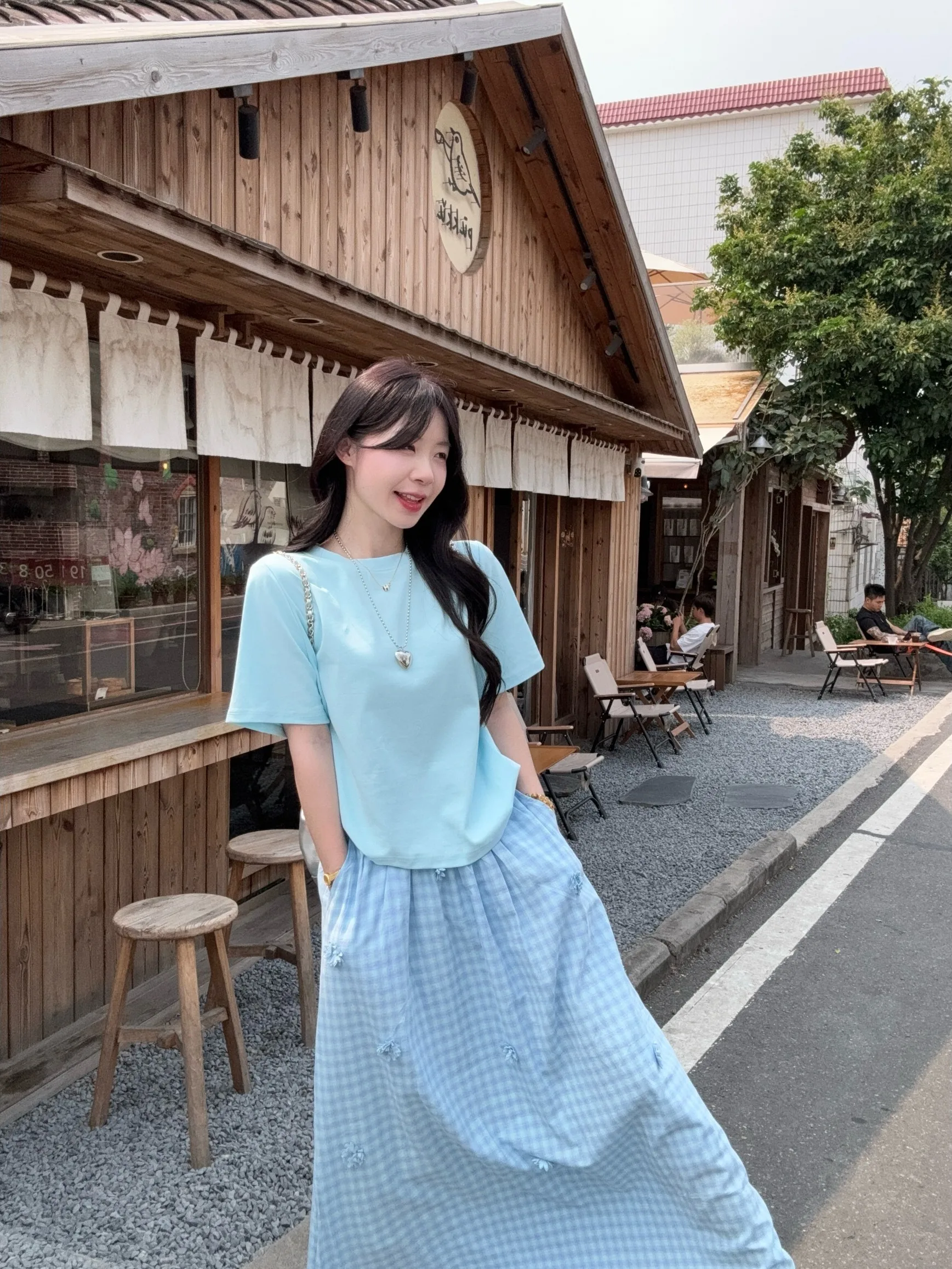 

plus Size Summer Color Short Sleeve T-Shirt And Plaid 3D Flower Half Skirt Korean Style Set Women's Fashion