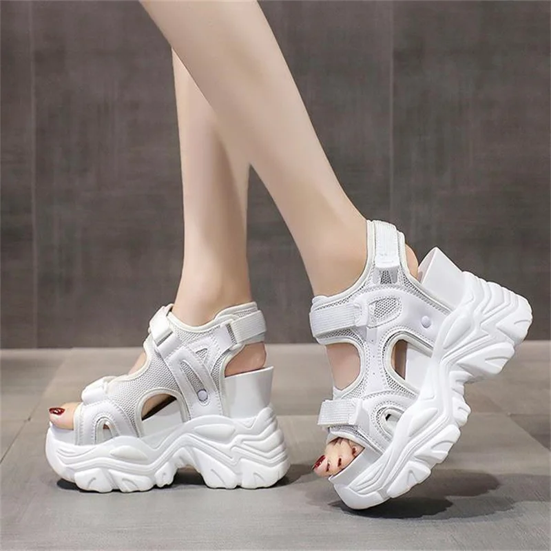 10.5cm Women Sandals Platform Thick Sole Chunky Shoes Platform Ins Casual Summer Shoes Sandals Beige Black Comfortable 34 39